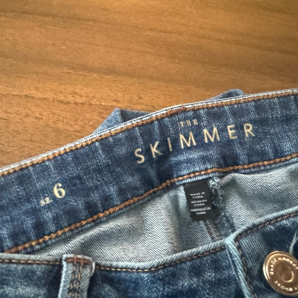 White House Black Market The Skimmer Jeans Size 6 - Picture 8 of 9